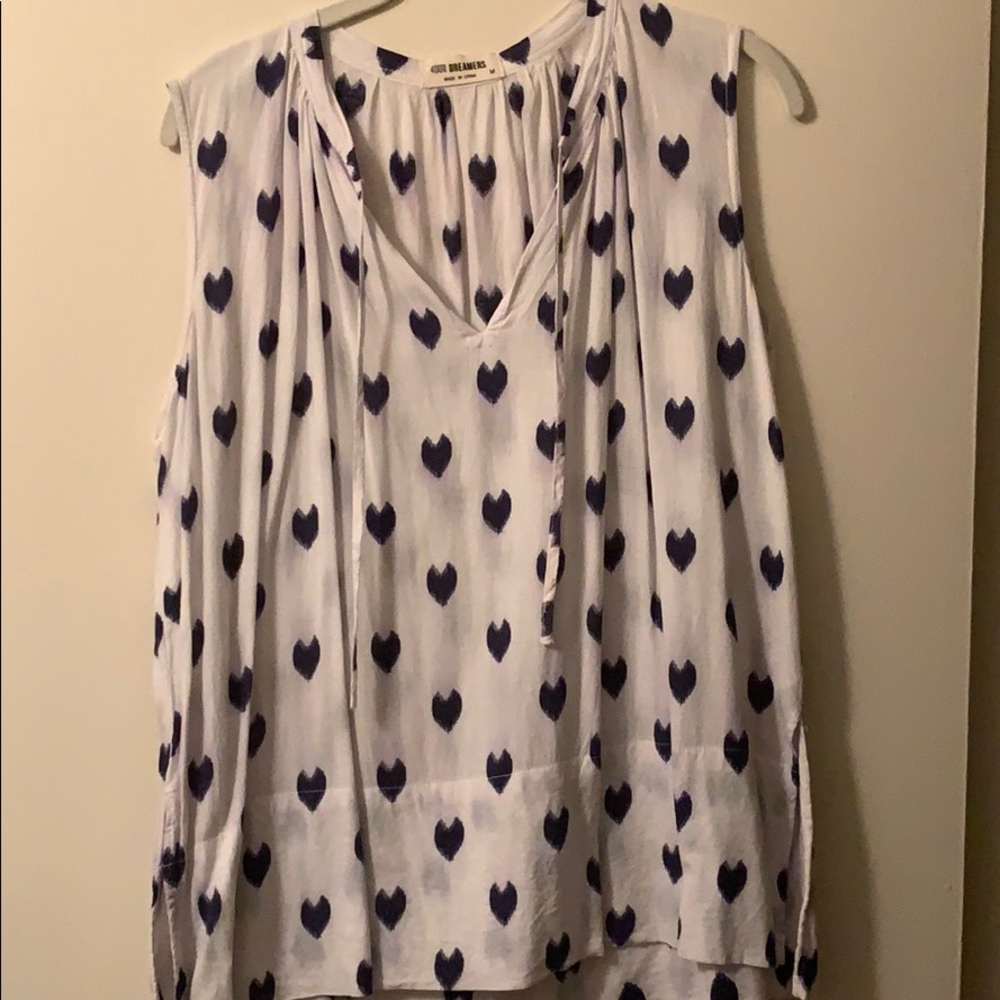 4our Dreamers Cute white linen top with navy blue hearts
